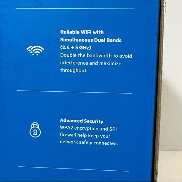 Linksys Dual-Band WiFi 5 Router - Picture 5 of 9